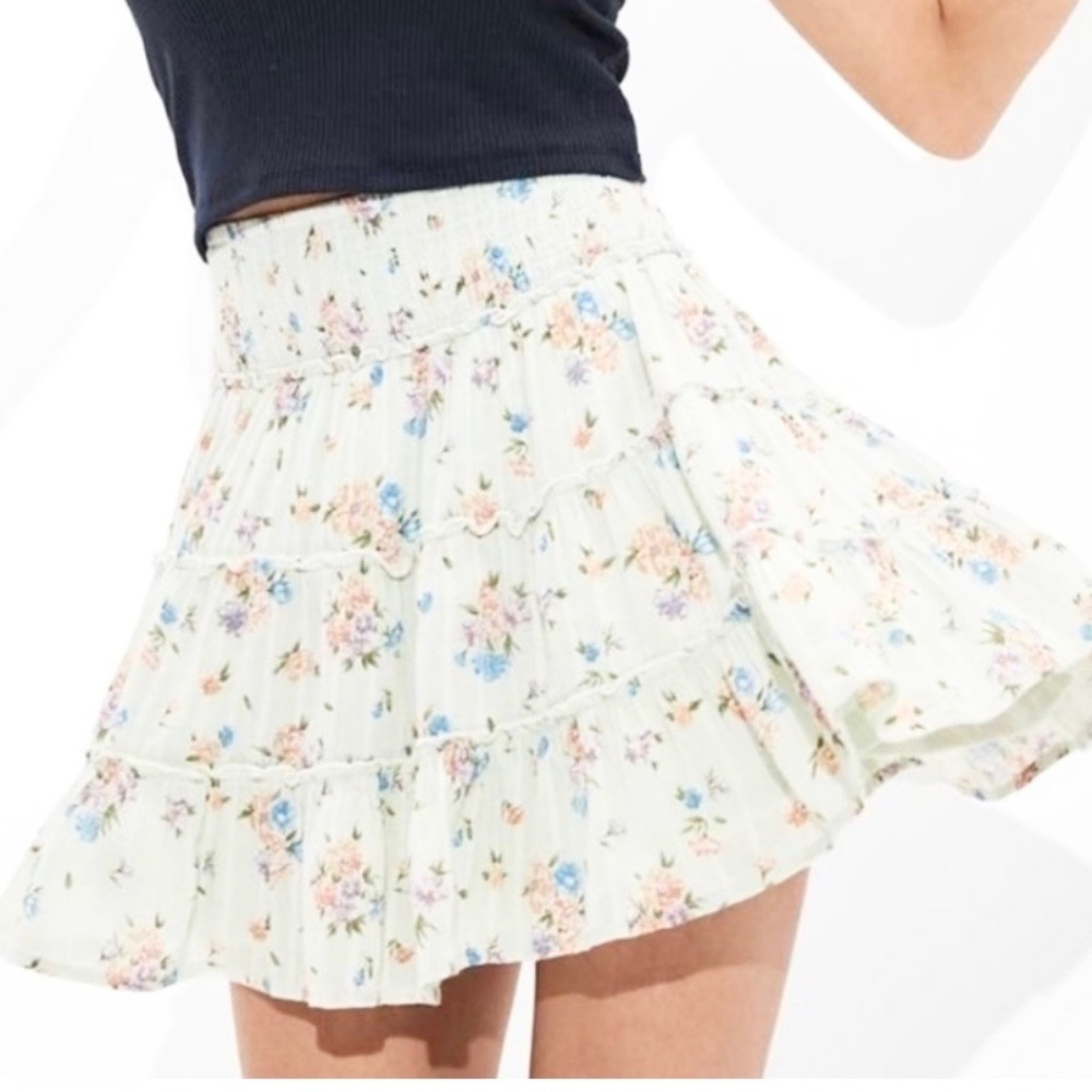 American Eagle Floral Smocked Tiered Mini Skirt Women XL Green Multi